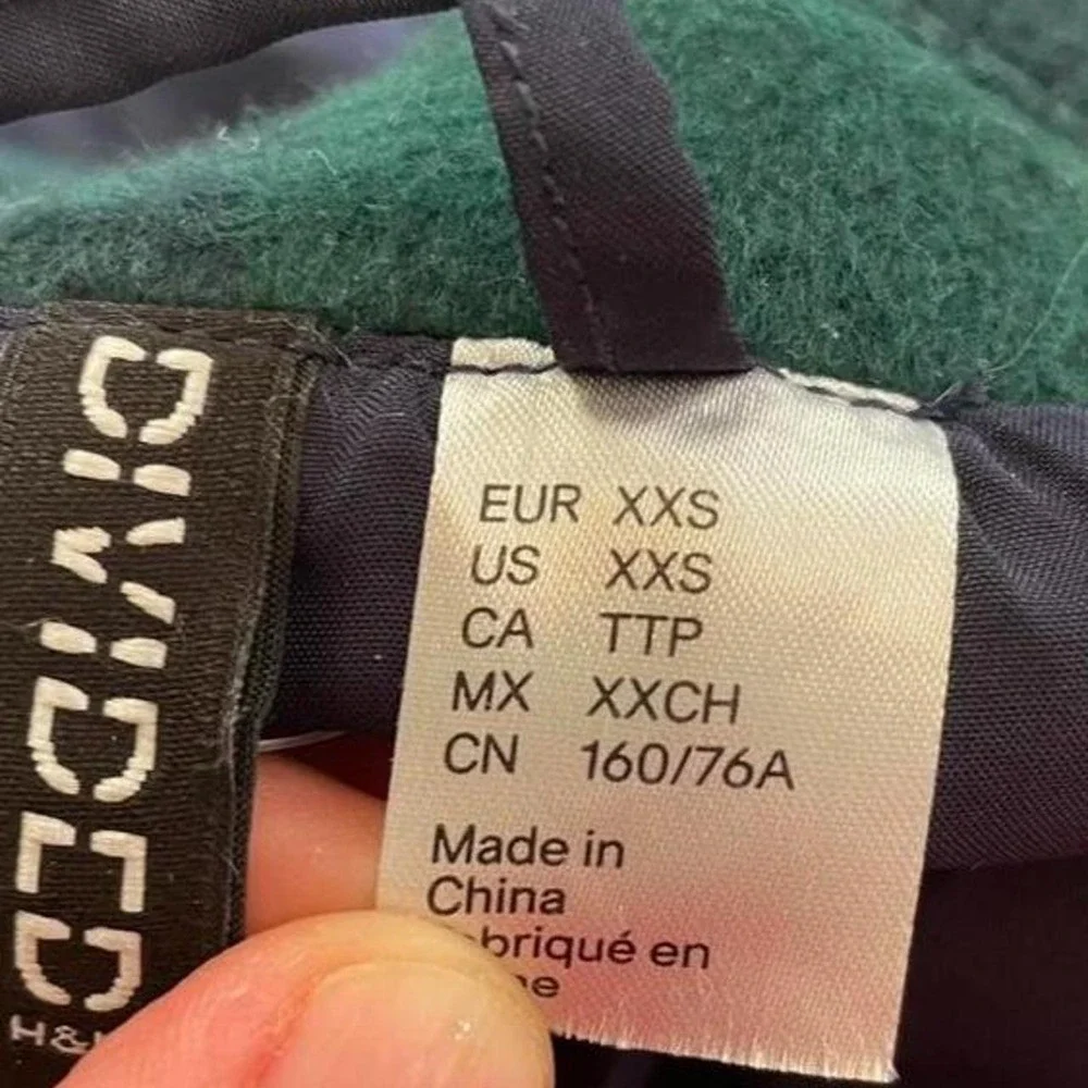Green navy plaid bomber jacket with R initial size XXS‎